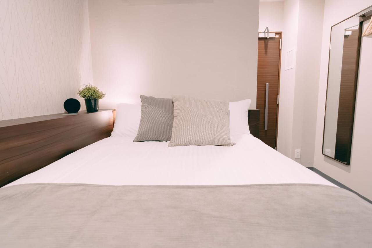 R Hotel Honmachi Осака Екстер'єр фото